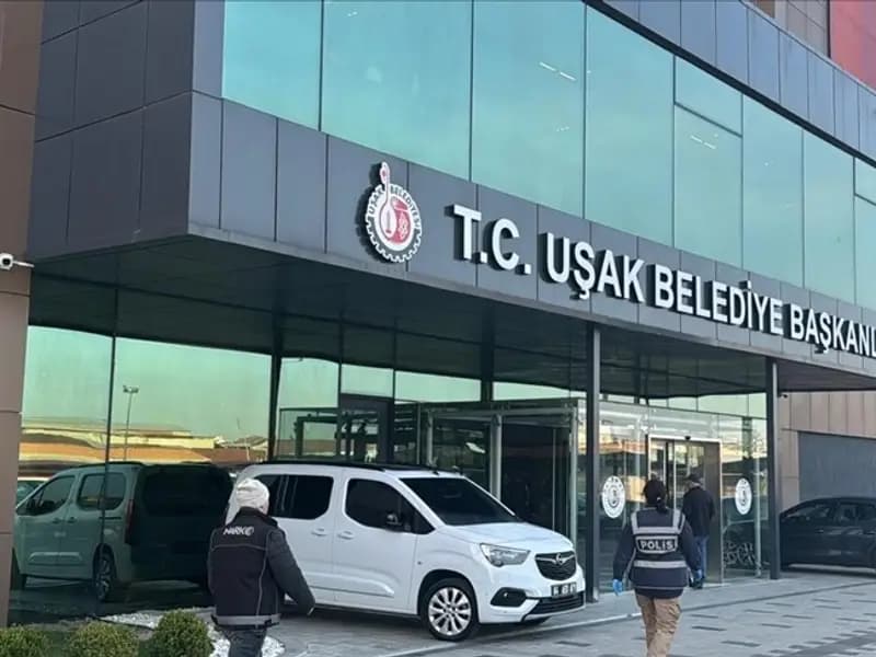 Uşak Belediyesi'nde Rüşvet Operasyonu: 28 Kişi Gözaltında