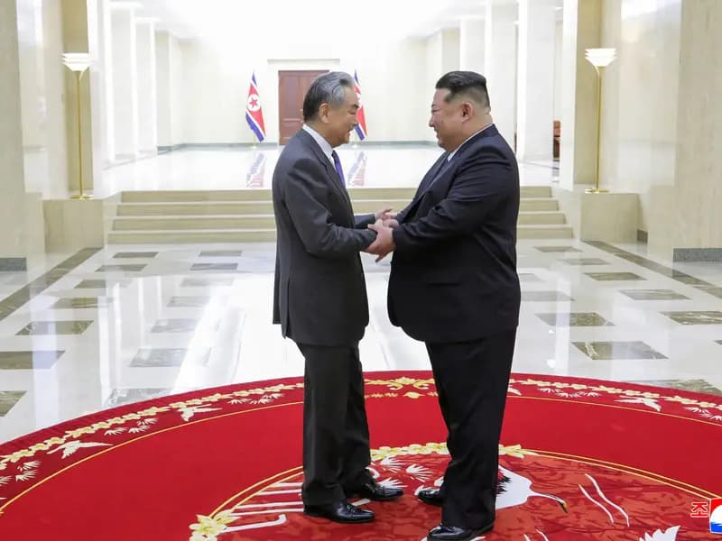 Kuzey Kore, Çin ile İlişkileri Geliştirmeyi Amaçlıyor