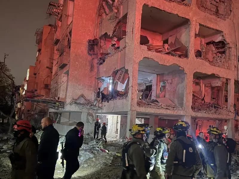 İran Savaşı 23. Gününde: İsrail'de Yaralı Sayısı 100'ü Geçti