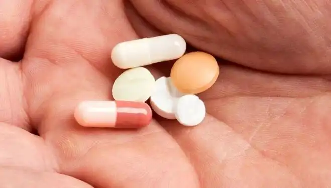 Milyonlarca Kişinin Kullandığı Reçetesiz İlaçlar Hakkında Kritik Uyarı!