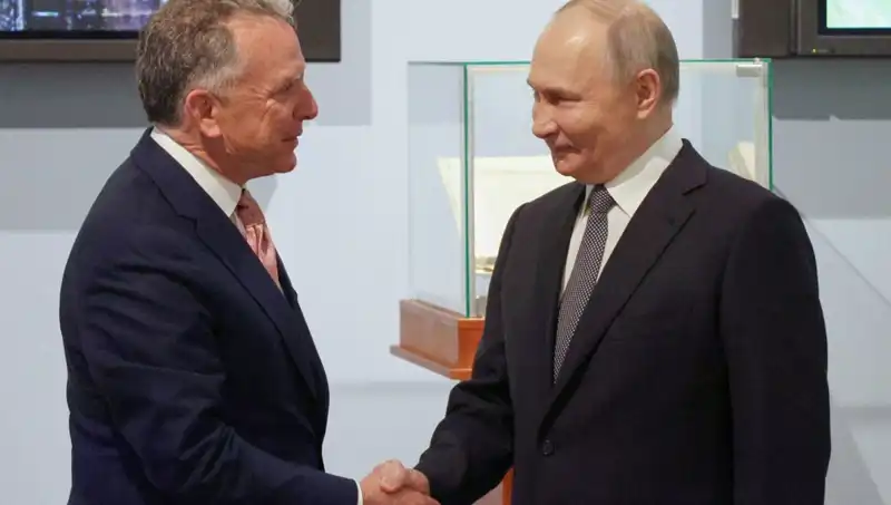 Putin ve ABD Temsilcileri Arasında Tarihi Görüşme: Dostluk Eli Uzatıldı