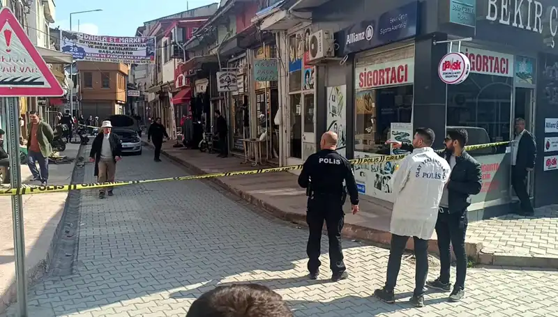 El Şakası Tartışması Şiddet İle Sonuçlandı: 6 Yaralı!