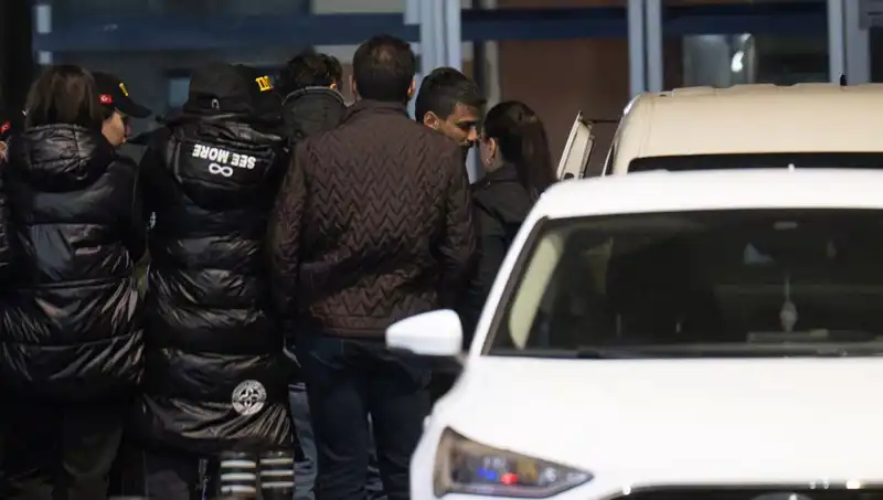 Dilan Polat ve Engin Polat Free! Bu Olay Peki Neyi İfade Ediyor?