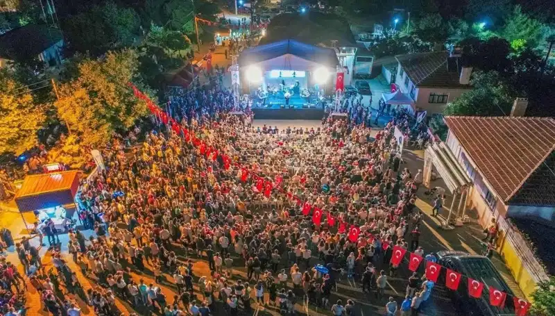 Leylek Şenliği 2023: Büyüleyici Bir Doğa Festivali Nerede Gerçekleşiyor?