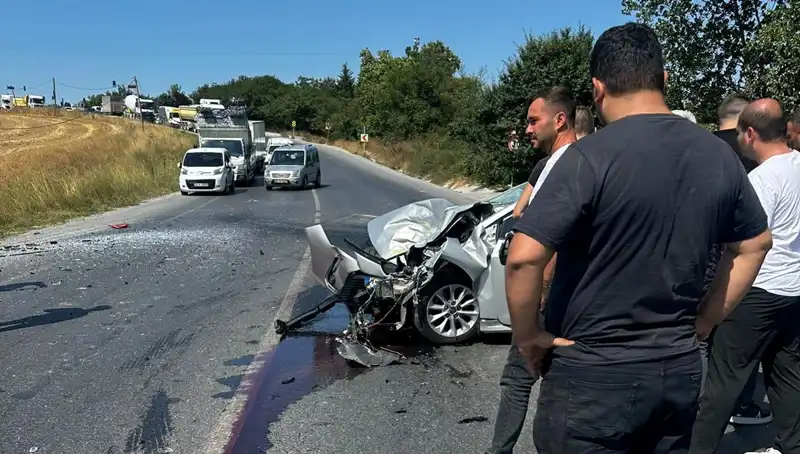 İstanbul’da Dehşet Verici Kaza: Kalp Krizi Geçiren Şoför Otobüse Çarptı
