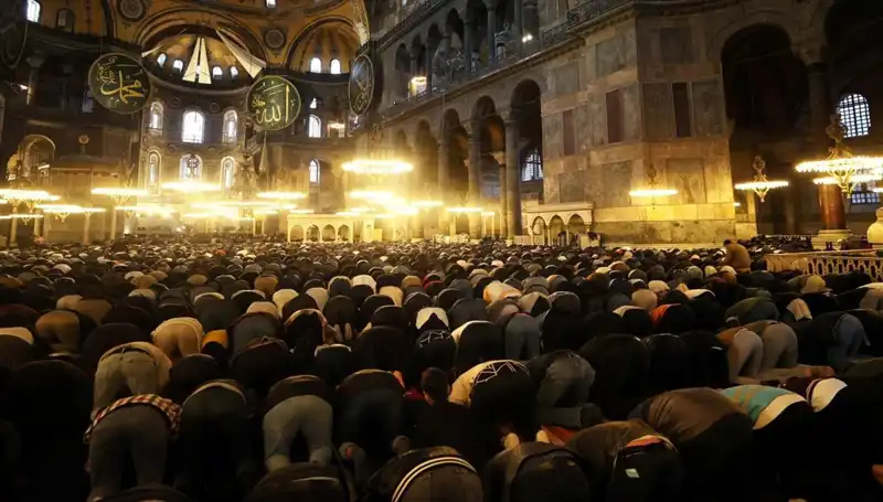 Ramazan Bayramı 2025'te Hangi Tarihlerde Kutlanacak?