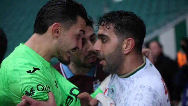 Konyaspor-Trabzonspor Maçında Uzatmalarda Yerini Alan Büyüleyici Anlar