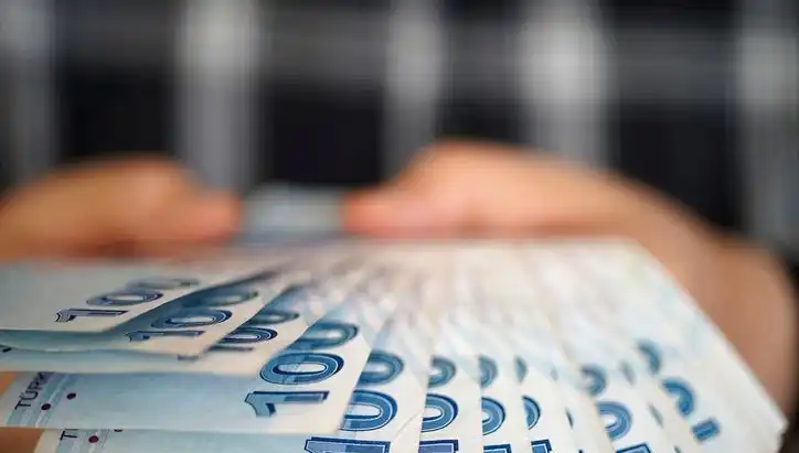 Temmuz 2025 Emekli Promosyonları: Kamu ve Özel Bankalar Ne Sunuyor?