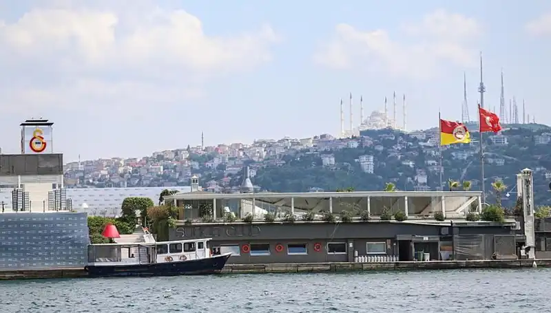 2. Abdülhamid'in Mirasçıları Galatasaray Adası İçin Dava Açtı