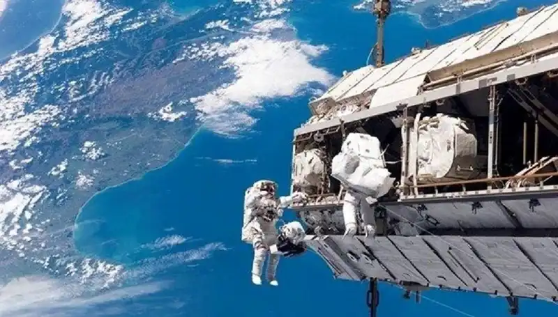NASA ve Rusya'nın Uzay İstasyonu İçin Tarihi Anlaşması