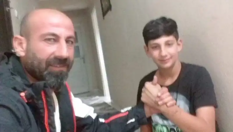 Çatı Tamiri Yaparken Hayatını Kaybeden Baba ve Oğulun Trajik Hikayesi
