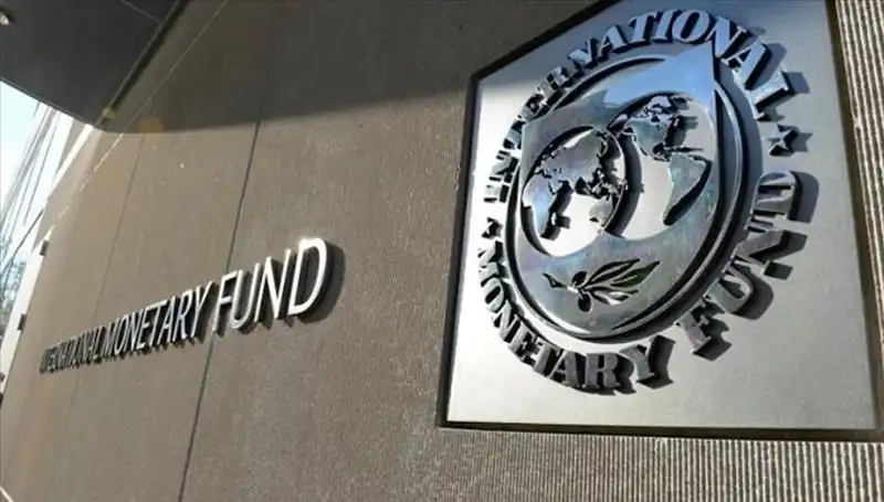Küresel Ekonomide Dönüşüm: IMF Küresel Kamu Borcunun Artışını Öngörüyor