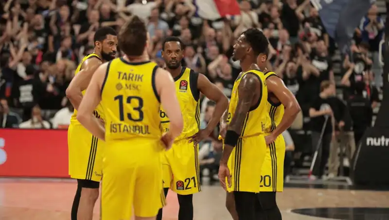 Fenerbahçe, Panathinaikos’u Geçerek Final Hedefinde Kararlılık Gösterdi