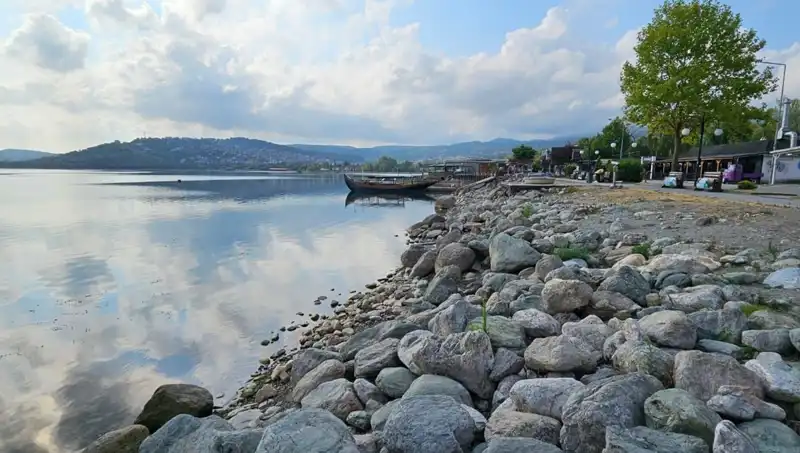 Sapanca Gölü'nde Alarm Zilleri: Su Seviyesi Düşüyor, Nedenleri Neler?