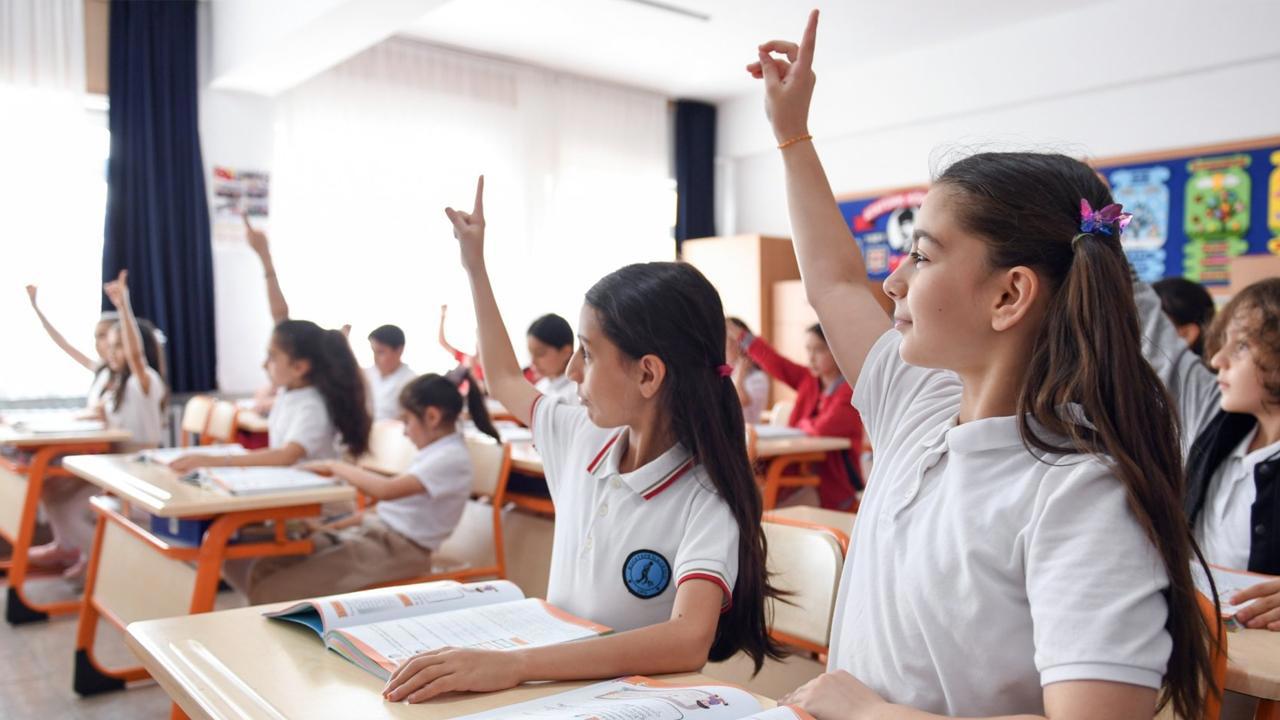 Okul Kıyafet Yönetmeliği Yenilendi