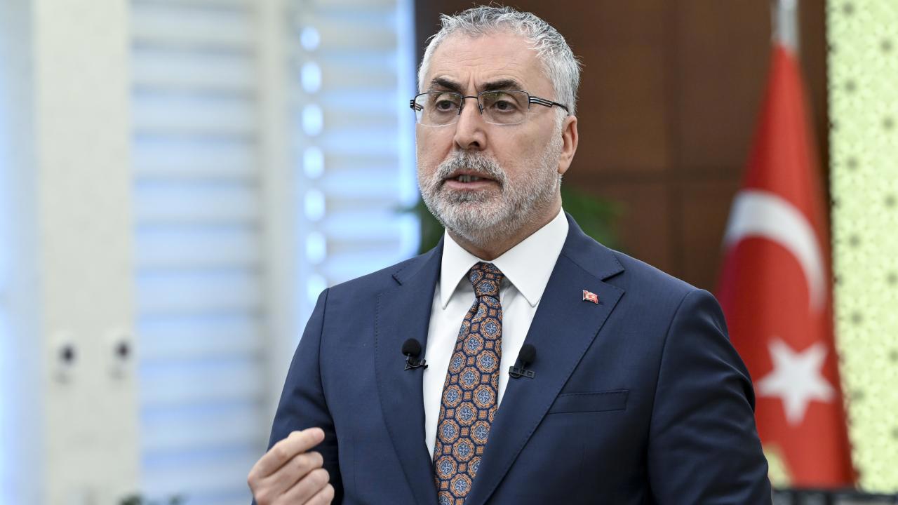 Bakan Işıkhan Asgari Ücrette İyileştirme Yapılabilir