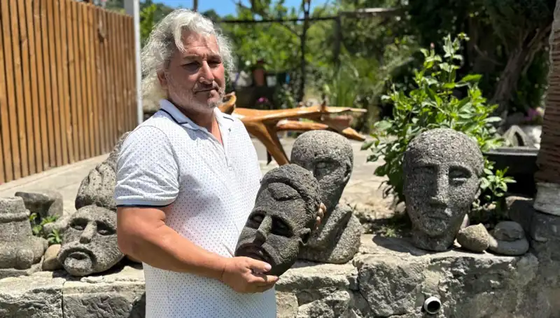 3 Günde Tarihi Eser Gibi Eşsiz Tasarımlar Yapan Sanatçıyla Tanışın